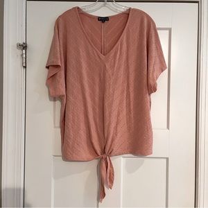 final price DEMOCRACY Blush pink top with tie detail size 1X
